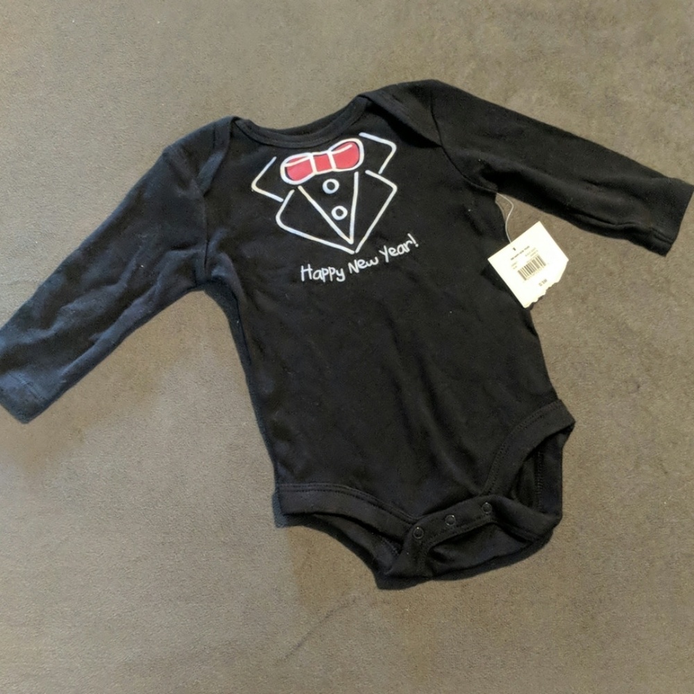 Happy New Year's long sleeve onesie. 0/3m.